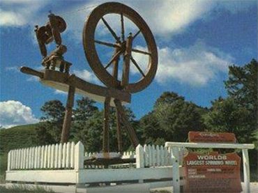 world's largest spinning wheel